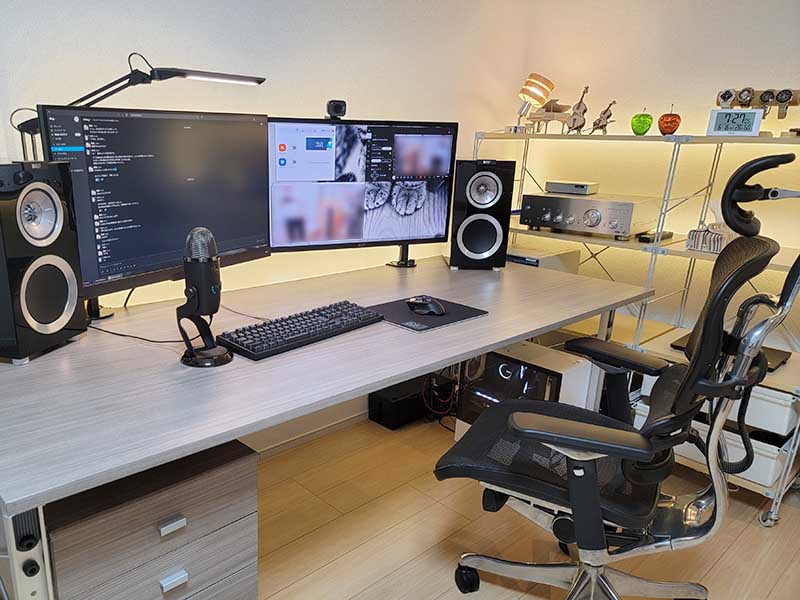 自慢のPCデスク環境でZoom会議 2