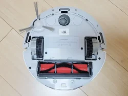 SwitchBot K10+本体底面（ブラシやローラー付近）