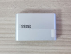 ThinkBook 13x Gen2 USBハブ