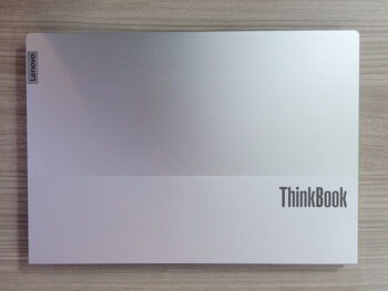 ThinkBook 13x Gen2 本体 表面