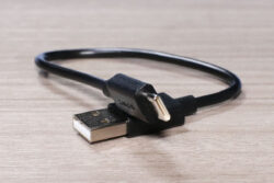 SONY WF-1000XM5 充電 USBケーブル