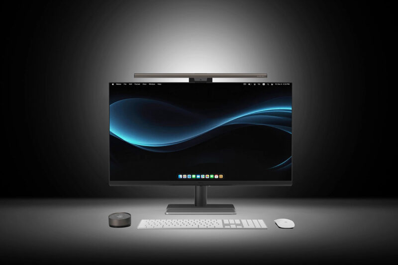「BenQ ScreenBar Halo 2」 デスク周り