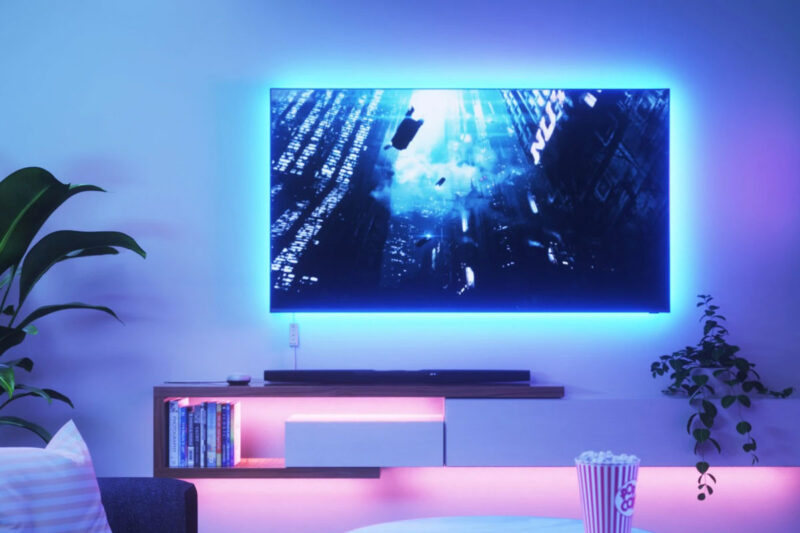 Nanoleaf LEDテープライト 設置しやすい 液晶モニター 裏面